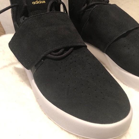 Adidas Originals! - Picture 5 of 10